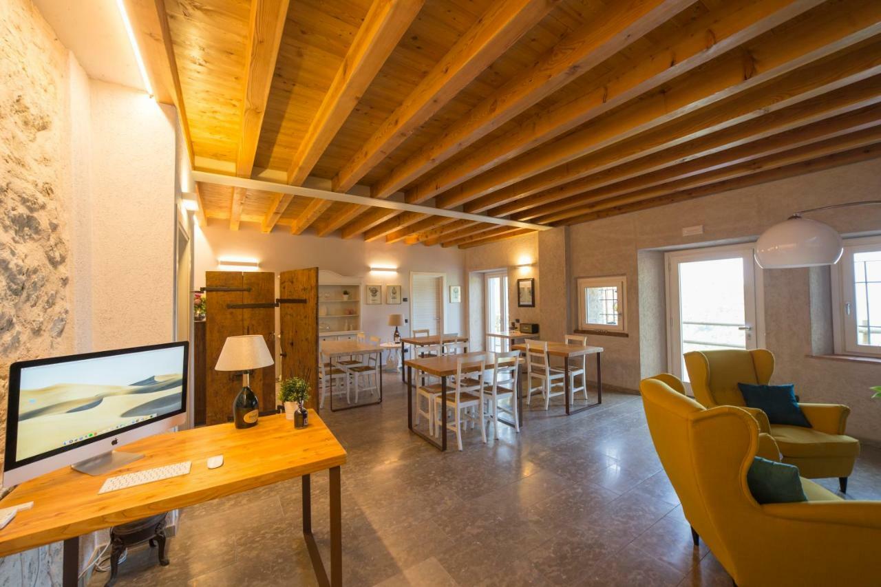 Agriturismo Casarai زونه المظهر الخارجي الصورة